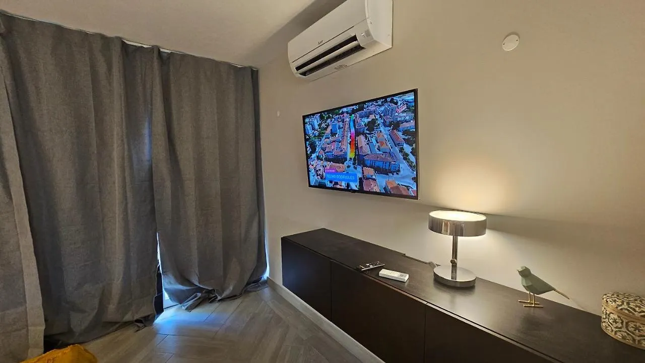 Ocean View Beach Studio Old Town Albufeira Apartment